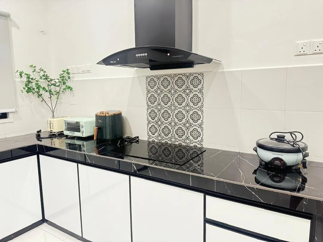 Melaco Living -Affordable And Comfortable Home Malacca Holiday home